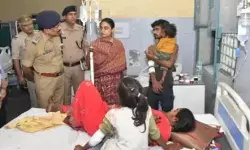 तेज रफ्तार ट्रक के साथ टक्कर में DCM के उडे परखच्चे- तीन की मौत तेज रफ्तार ट्रक के साथ टक्कर में DCM के उडे परखच्चे- तीन की मौत