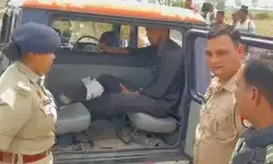 A टू Z रोड पर मुठभेड़- युवक को गोली मारने वाला मुख्य आरोपी गिरफ्तार A टू Z रोड पर मुठभेड़- युवक को गोली मारने वाला मुख्य आरोपी गिरफ्तार