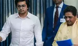 भतीजे को फिर दी बड़ी जिम्मेदारी- मायावती ने आकाश को बनाया..... भतीजे को फिर दी बड़ी जिम्मेदारी- मायावती ने आकाश को बनाया.....