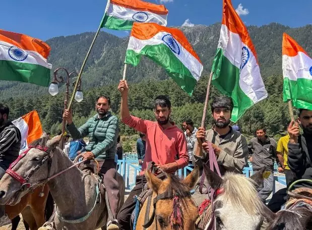 पहलगाम में जहां अटैक हुआ उसका नाम शहीद हिंदू टूरिस्ट पैलेस रखने की..