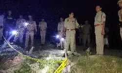 मुठभेड़ में लखटकिया ढेर- बदमाश की गोली से बाल बाल बचे SHO मुठभेड़ में लखटकिया ढेर- बदमाश की गोली से बाल बाल बचे SHO