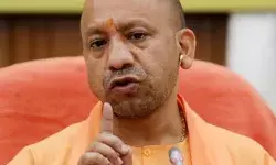 भ्रष्टाचार पर प्रहार- जिला समाज कल्याण अधिकारी के साथ अधीक्षक सस्पेंड