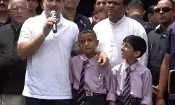 जम्मू कश्मीर पहुंचे राहुल- पाक गोलीबारी के पीड़ित बच्चों से मिले