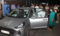 धीरेंद्र शास्त्री की कथा में आए परिवार के सात लोगों ने किया सुसाइड धीरेंद्र शास्त्री की कथा में आए परिवार के सात लोगों ने किया सुसाइड