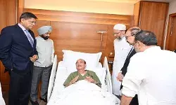 डेलिगेशन में गए गुलाम नबी की बिगड़ी तबीयत- अस्पताल में भर्ती डेलिगेशन में गए गुलाम नबी की बिगड़ी तबीयत- अस्पताल में भर्ती