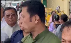 गवर्नर के पास पहुंचे BJP के 10 विधायकों ने किया सरकार बनाने का दावा