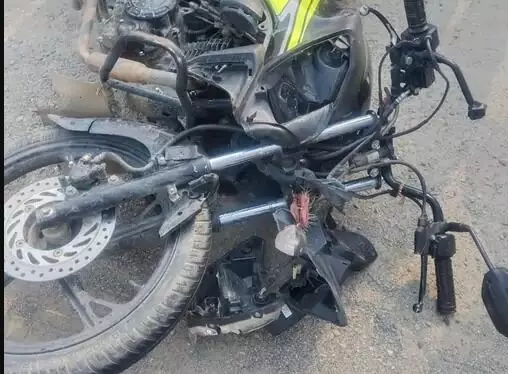 नेशनल हाईवे पर हादसा- रोडवेज की टक्कर से बाइक सवार की मौत- ड्राइवर.... नेशनल हाईवे पर हादसा- रोडवेज की टक्कर से बाइक सवार की मौत- ड्राइवर....
