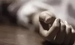 ममेरे भाई से रिश्ते के विरोध पर नाबालिग लड़की ने किया ऐसा काम? ममेरे भाई से रिश्ते के विरोध पर नाबालिग लड़की ने किया ऐसा काम?