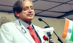 आलोचना पर शशि थरूर की कांग्रेस को दो टूक- मेरे पास और भी काम आलोचना पर शशि थरूर की कांग्रेस को दो टूक- मेरे पास और भी काम