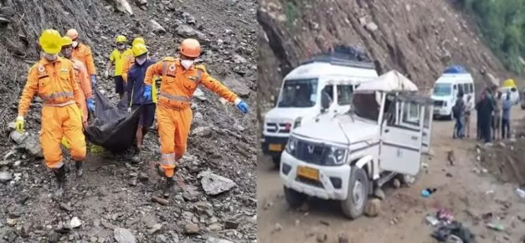 केदारनाथ नेशनल हाईवे पर लैंडस्लाइड- मलबा गिरने से उड़े गाडी के परखच्चे
