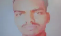 पेड़ के नीचे खड़े ई रिक्शा चालक पर मौत का झपट्टा- पेड़ गिरने से मौत