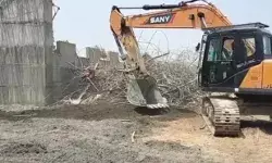 मेरठ पौडी हाईवे पर हादसा- निर्माणाधीन अंडरपास का स्लैब गिरा-चीख पुकार मेरठ पौडी हाईवे पर हादसा- निर्माणाधीन अंडरपास का स्लैब गिरा-चीख पुकार