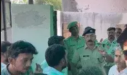 होटल में खाना खाते समय पूर्व ASI के बेटे का गोलियों से भूनकर मर्डर होटल में खाना खाते समय पूर्व ASI के बेटे का गोलियों से भूनकर मर्डर