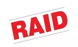 कलेक्टर-कप्तान ने दो मीट फैक्ट्रियों पर मारा छापा- पाई गई खामियां कलेक्टर-कप्तान ने दो मीट फैक्ट्रियों पर मारा छापा- पाई गई खामियां