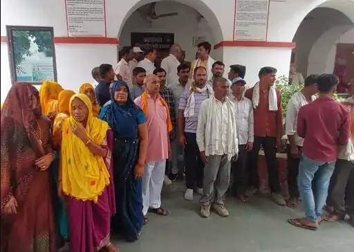 भाजपा समर्थित ब्लॉक प्रमुख के खिलाफ बीडीसी सदस्यों की बगावत- डीएम को.. भाजपा समर्थित ब्लॉक प्रमुख के खिलाफ बीडीसी सदस्यों की बगावत- डीएम को..