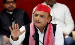 अखिलेश का हमला- भाजपा के पदाधिकारी उड़ा रहे है कानून की धज्जियां अखिलेश का हमला- भाजपा के पदाधिकारी उड़ा रहे है कानून की धज्जियां