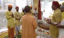 CM योगी ने अपने जन्मदिन पर भगवान श्रीराम के दरबार में लगाई हाजिरी CM योगी ने अपने जन्मदिन पर भगवान श्रीराम के दरबार में लगाई हाजिरी