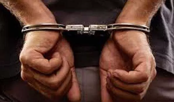 पुलिस की बदमाशों से साथ मुठभेड़, दो बदमाश किये गिरफ्तार पुलिस की बदमाशों से साथ मुठभेड़, दो बदमाश किये गिरफ्तार
