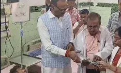 निरीक्षण में जिला अस्पताल में मिली खामियां- डिप्टी CM ने अफसरों को.... निरीक्षण में जिला अस्पताल में मिली खामियां- डिप्टी CM ने अफसरों को....