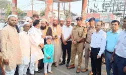 शांतिपूर्ण संपन्न हुई ईद उल जुहा की नमाज- डीएम एसएसपी रहे भ्रमणशील शांतिपूर्ण संपन्न हुई ईद उल जुहा की नमाज- डीएम एसएसपी रहे भ्रमणशील