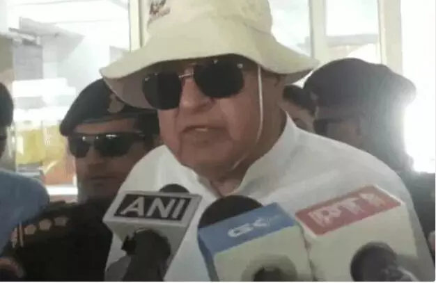 वंदे भारत में सफर कर बोले पूर्व मुख्यमंत्री- हम बहुत सौभाग्यशाली- यह.. वंदे भारत में सफर कर बोले पूर्व मुख्यमंत्री- हम बहुत सौभाग्यशाली- यह..