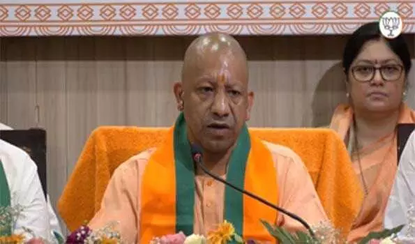 खुद को तपाकर और खपाकर मोदी ने भारतीयों को बनाया विश्वास का प्रतीक- CM योगी खुद को तपाकर और खपाकर मोदी ने भारतीयों को बनाया विश्वास का प्रतीक- CM योगी