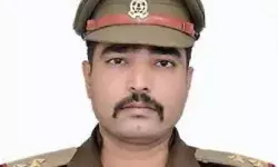 घूस लेते एक और रिश्वतखोर दरोगा गिरफ्तार- नाम हटाने को मांगी थी रिश्वत