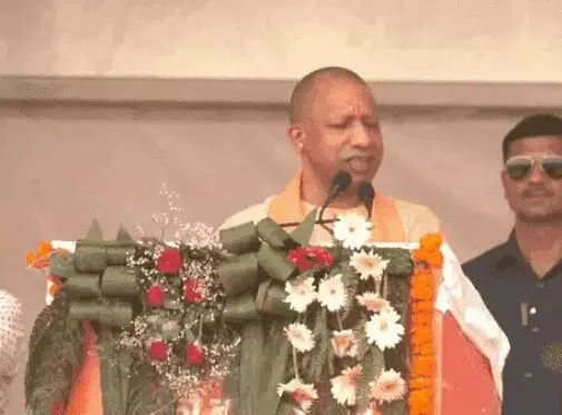 संत रविदास जी महाराज की बात को पीएम ने लागू किया- सीएम योगी संत रविदास जी महाराज की बात को पीएम ने लागू किया- सीएम योगी