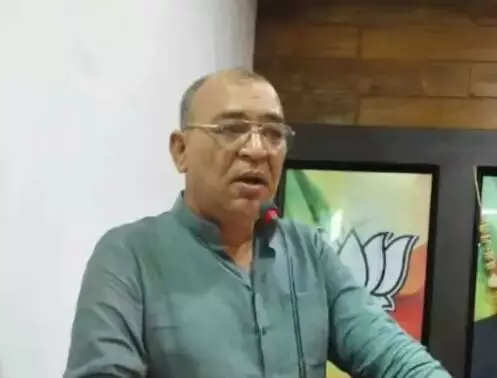 पूजा करते भाजपा अध्यक्ष पर मौत का झपट्टा- बेहोश हुए भाजपा नेता.. पूजा करते भाजपा अध्यक्ष पर मौत का झपट्टा- बेहोश हुए भाजपा नेता..