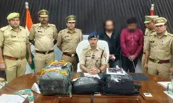 चोरों के साथ मुठभेड़- घायल समेत दो चोर गिरफ्तार- लैपटॉप आदि बरामद चोरों के साथ मुठभेड़- घायल समेत दो चोर गिरफ्तार- लैपटॉप आदि बरामद