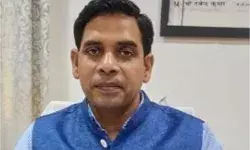 गर्मी में लापरवाही ले सकती है जान- ऐसे करें अपना बचाव गर्मी में लापरवाही ले सकती है जान- ऐसे करें अपना बचाव