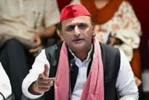 अखिलेश का तंज- भाजपा सरकार में भ्रष्टाचार, चरम पर महंगाई और बेरोजगारी अखिलेश का तंज- भाजपा सरकार में भ्रष्टाचार, चरम पर महंगाई और बेरोजगारी