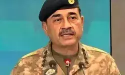 बढ़ रहा ट्रंप का पाक प्रेम- US आर्मी की वर्षगांठ के जश्न में मुनीर... बढ़ रहा ट्रंप का पाक प्रेम- US आर्मी की वर्षगांठ के जश्न में मुनीर...