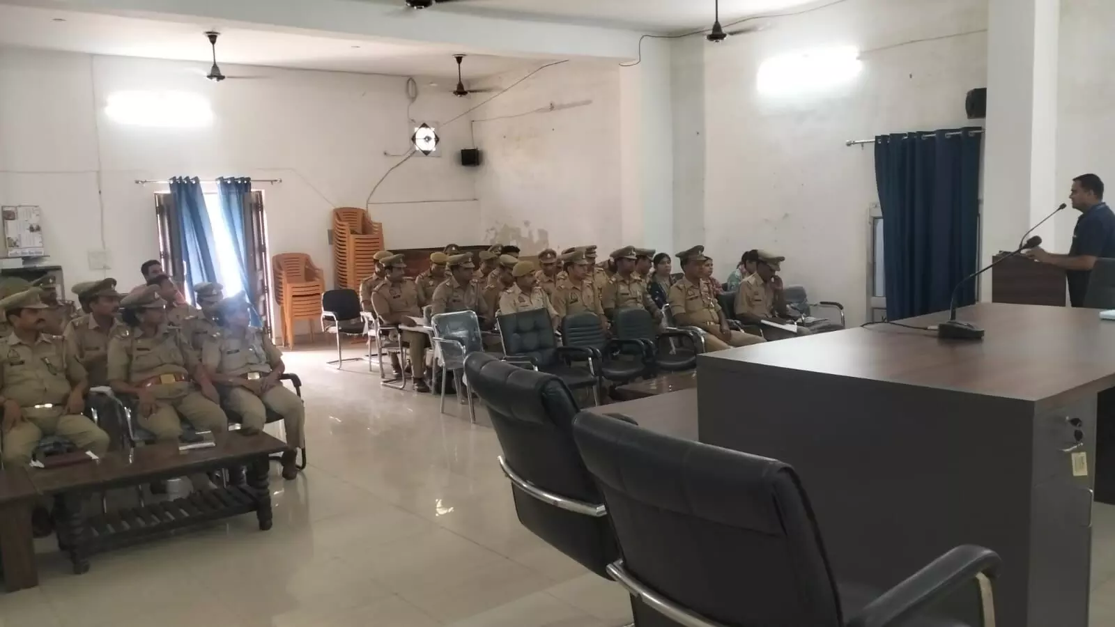 कार्यशाला में एडस से बचाव की जानकारी देकर जागरूकता फैलाई कार्यशाला में एडस से बचाव की जानकारी देकर जागरूकता फैलाई