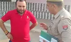 सरकारी हथियारों के साथ REEL- सभासद को किया जिला बदर सरकारी हथियारों के साथ REEL- सभासद को किया जिला बदर