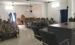 कार्यशाला में एडस से बचाव की जानकारी देकर जागरूकता फैलाई