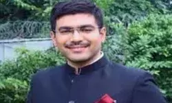 भूजल का दोहन करने वाली कई फर्मों को नोटिस, नहीं सुधरे तो होगी कार्रवाई: DM भूजल का दोहन करने वाली कई फर्मों को नोटिस, नहीं सुधरे तो होगी कार्रवाई: DM