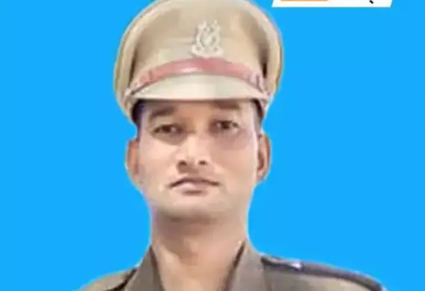 आईईडी ब्लास्ट में घायल हुए सीआरपीएफ के जवान ने तोड़ा दम आईईडी ब्लास्ट में घायल हुए सीआरपीएफ के जवान ने तोड़ा दम