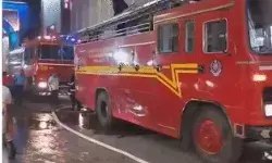 कमर्शियल बिल्डिंग में लगी आग में दम घुटने से चली गई दो लोगों की जान कमर्शियल बिल्डिंग में लगी आग में दम घुटने से चली गई दो लोगों की जान