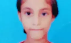 आसमानी बिजली गिरने से महिला व बच्ची की मौत- भाई बहन घायल आसमानी बिजली गिरने से महिला व बच्ची की मौत- भाई बहन घायल