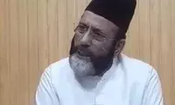 तौकीर रजा की पुलिस अफसरों के साथ जमकर धक्का मुक्की-घर से बाहर.. तौकीर रजा की पुलिस अफसरों के साथ जमकर धक्का मुक्की-घर से बाहर..