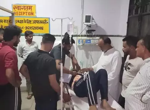 दरगाह में बुलाकर ट्रक मैकेनिक ने कैफ को चाकू से गोदा- पुलिस रही तलाश दरगाह में बुलाकर ट्रक मैकेनिक ने कैफ को चाकू से गोदा- पुलिस रही तलाश