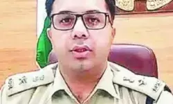 एक ही थाना चौकी पर डटे रहकर मलाई काट रहे पुलिस कर्मियों के तबादले एक ही थाना चौकी पर डटे रहकर मलाई काट रहे पुलिस कर्मियों के तबादले