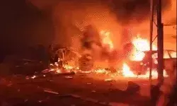 ट्रंप की तुरंत तेहरान खाली करने की वार्निंग- ईरान की रातभर इजरायली... ट्रंप की तुरंत तेहरान खाली करने की वार्निंग- ईरान की रातभर इजरायली...