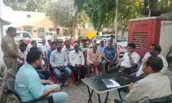 कांवड़ यात्रा पर दारू की दुकानों की होगी बैरिकेडिंग और ढकी जायेगी.... कांवड़ यात्रा पर दारू की दुकानों की होगी बैरिकेडिंग और ढकी जायेगी....