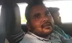 2000 की रिश्वत लेकर लेखपाल ने खोली राजस्व विभाग की पोल- चार लेखपालों..