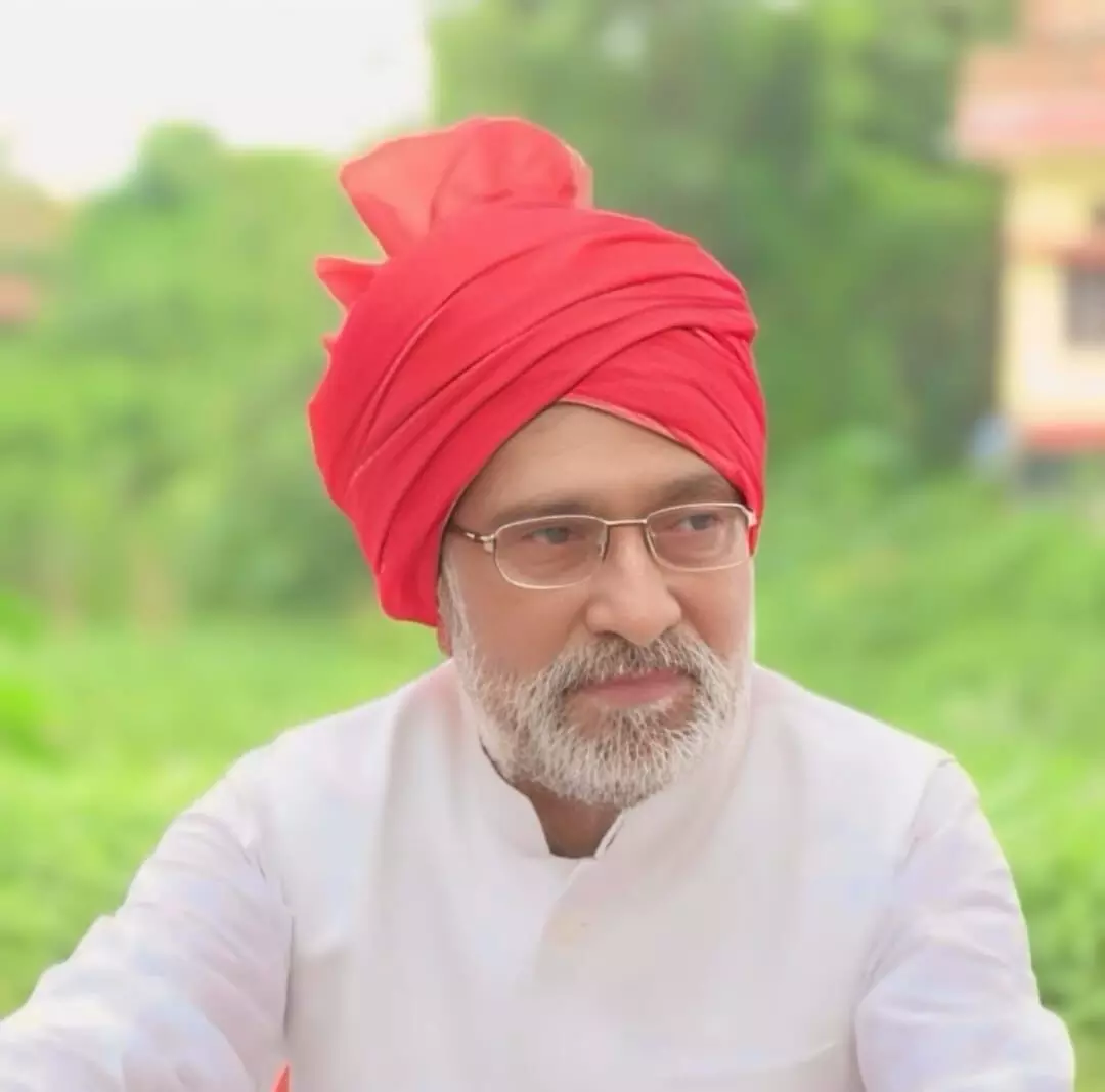 CHC अधीक्षक की मौत पर शोक व्यक्त कर रामगोविन्द ने की जांच की मांग CHC अधीक्षक की मौत पर शोक व्यक्त कर रामगोविन्द ने की जांच की मांग