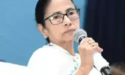 हाईकोर्ट का ममता को झटका- बनर्जी की ओबीसी लिस्ट पर लगाई रोक