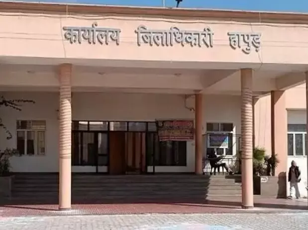 जिंदा व्यक्ति को मरा दिखाने में एक्सपर्ट ग्राम पंचायत अधिकारी सस्पेंड