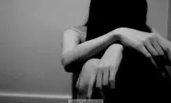 3 दिन में तीसरी घटना- अब महिला के साथ चार लोगों ने किया रेप 3 दिन में तीसरी घटना- अब महिला के साथ चार लोगों ने किया रेप